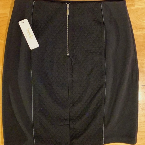 Laundry black multi-texture pencil skirt - Picture 3 of 5